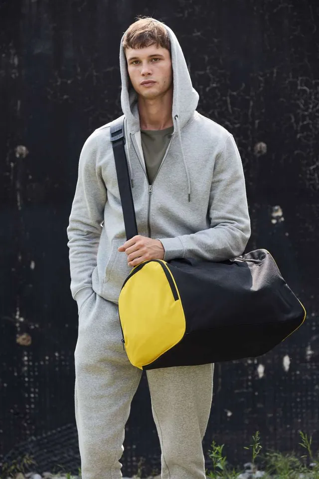 Kimood kéttónusú sport táska (KI0660), modellen