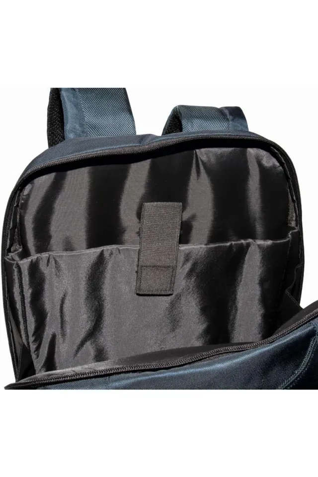 Kimood üzleti Laptop hátizsák (KI0145), modellen