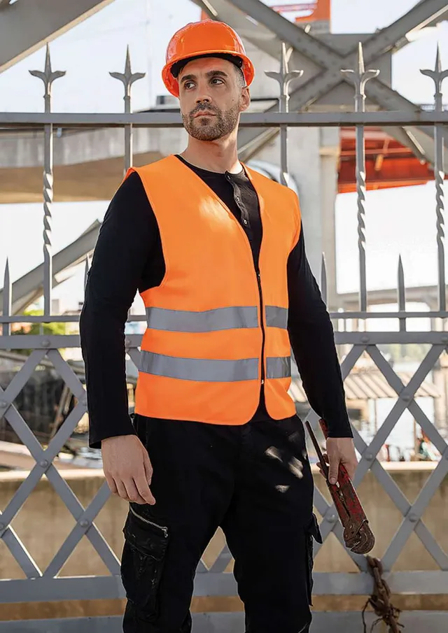 Korntex cipzáras jól láthatósági mellény "cologne" (RX217), modellen