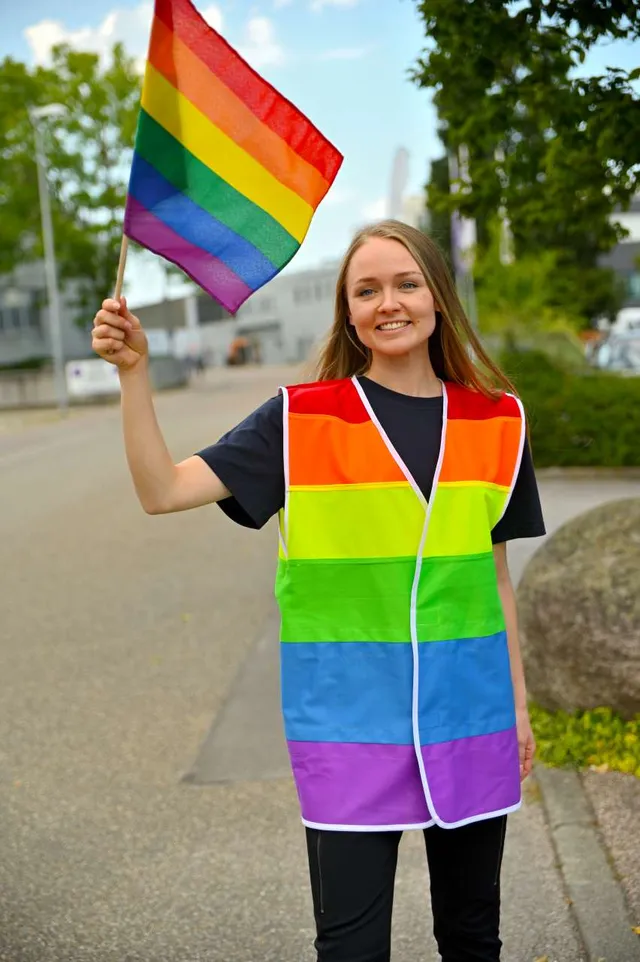 Korntex Natpride – szivárvány "pride", modellen