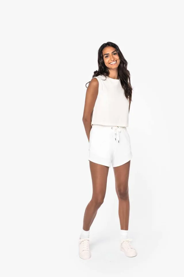 Native Spirit női ujjatlan crop Top póló (NS342), modellen