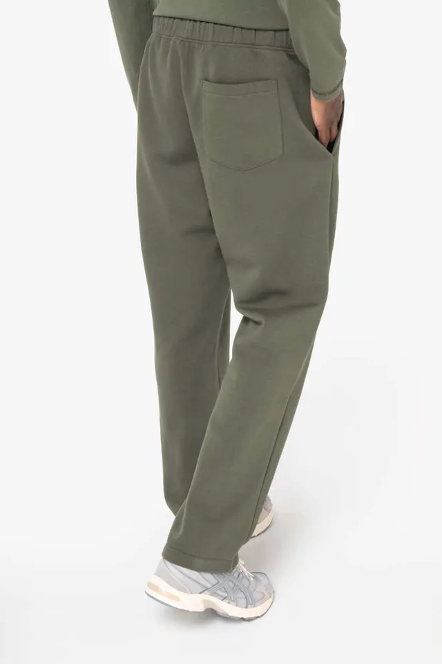 Native Spirit uniszex bő fazonú Jogging nadrág (NS723), modellen