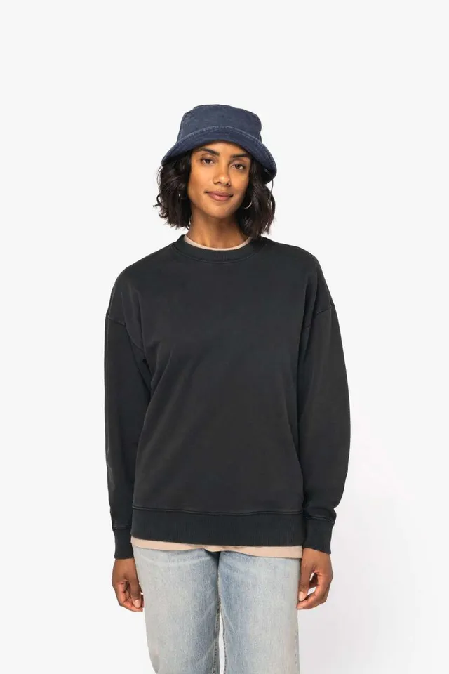 Native Spirit uniszex mosott hatású Oversized környakas pulóver (NS447), modellen