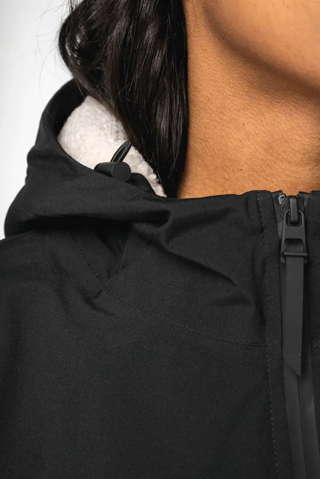 Native Spirit uniszex Sherpa béléses vízhatlan kabát (NS609), modellen