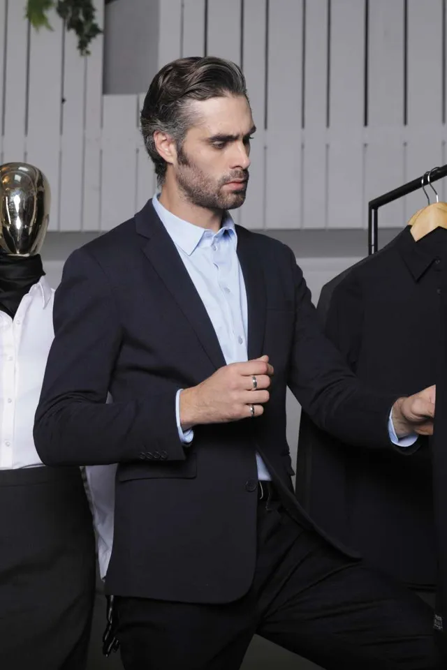 Neoblu Marcel férfi piké zakó (03169), modellen