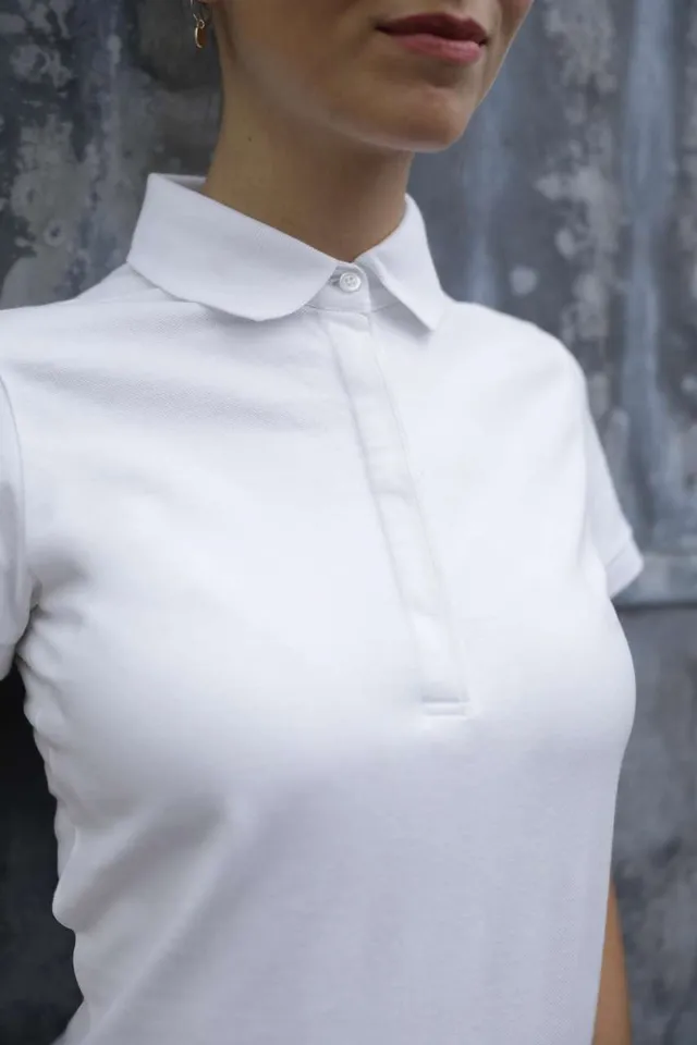 Neoblu Owen női piké pólóing rejtett gomboláspánttal (03189), modellen