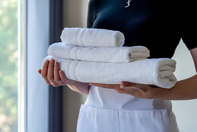 Olima Classic szállodai törölköző (OLH400), modellen