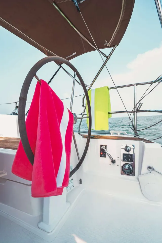 Olima velúr Strand törölköző (OLV4000), modellen
