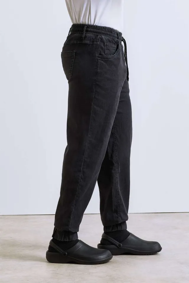 Premier 'artisan' Jogging szakácsnadrág (PR556), modellen
