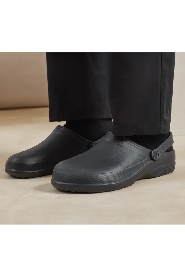 Premier csúszásmentes szakácsklumpa 'anchor' talppal (PR910), modellen