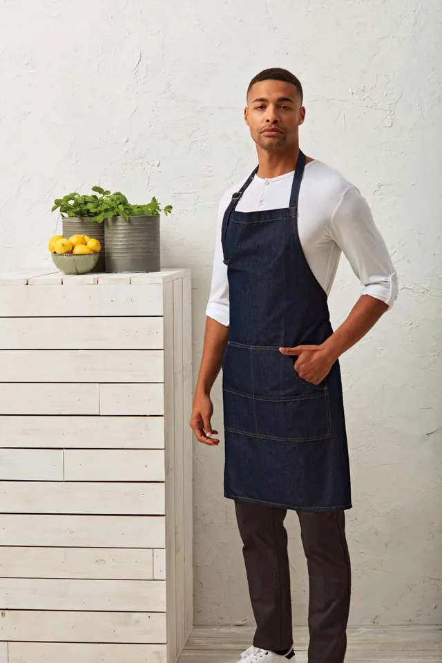 Premier denim kötény farmer típusú varrással (PR126), modellen