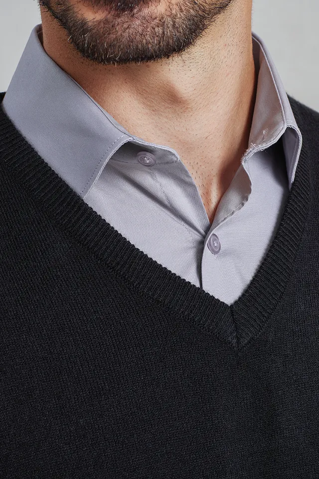 Premier 'essential' férfi V-nyakú Akril pulóver (PR400), modellen