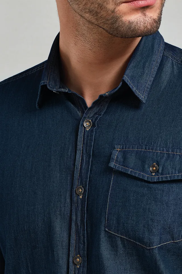 Premier férfi denim ing farmer stílusú tűzéssel (PR222), modellen