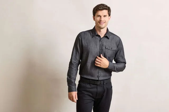 Premier férfi denim ing farmer stílusú tűzéssel (PR222), modellen