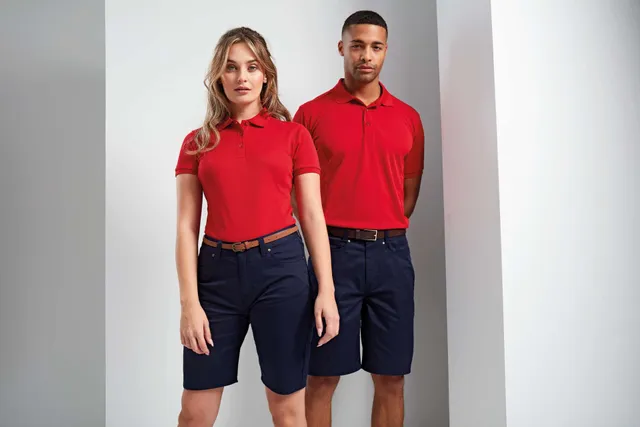 Premier női Performance chino farmer nadrág (PR572), modellen