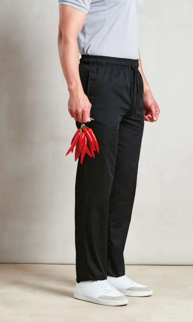 Premier Slim Fit szakácsnadrág (PR554), modellen