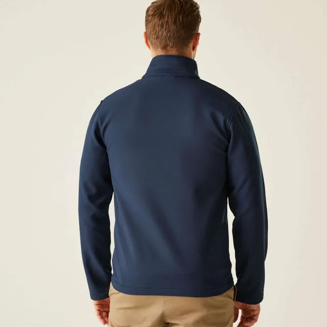 Regatta Ascender 2 Layer férfi softshell dzseki (TRA762), modellen