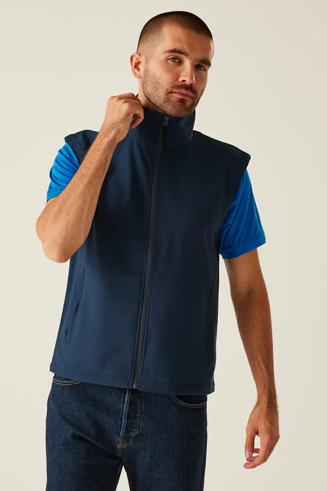 Regatta Classic férfi softshell mellény (TRA820), modellen