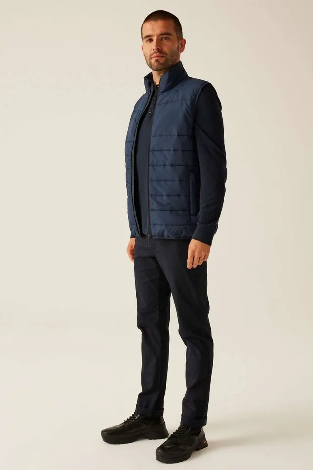 Regatta Essential Thermal férfi mellény (TRA935), modellen