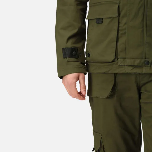 Regatta Pro Utility férfi dzseki (TRA425), modellen
