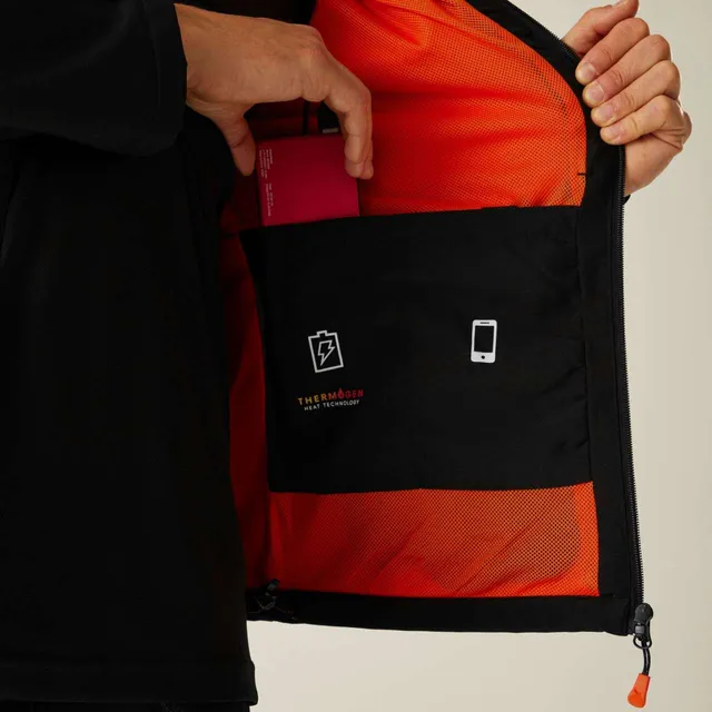 Regatta Thermogen Powercell 5000 fűthető férfi softshell dzseki (TRA739), modellen