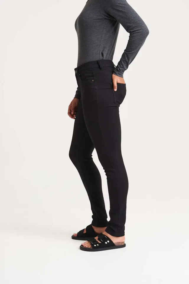 So Denim Lara Skinny női farmernadrág (SD014), modellen