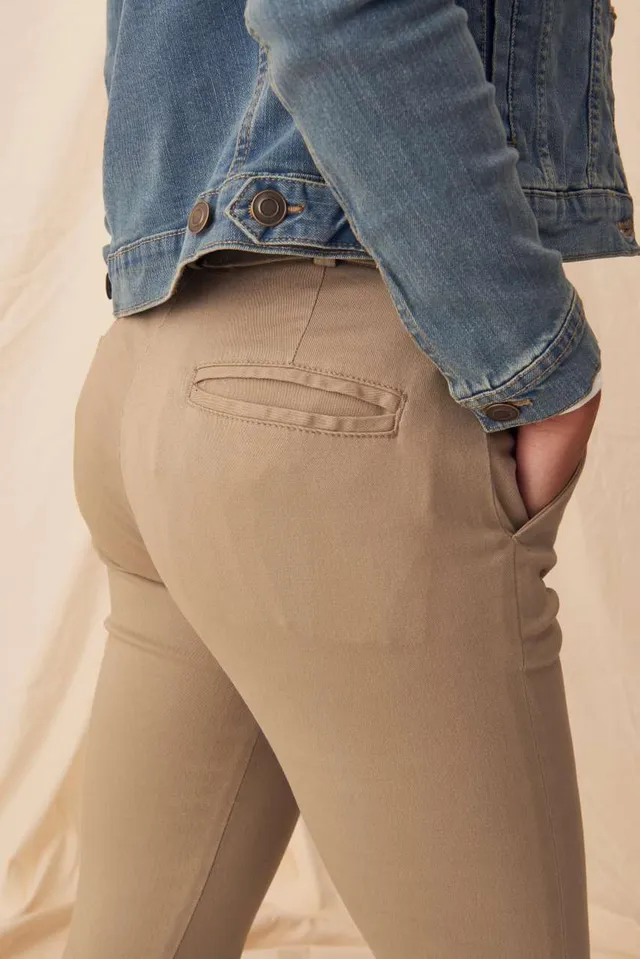 So Denim Lily Skinny Chino női nadrág (SD025), modellen
