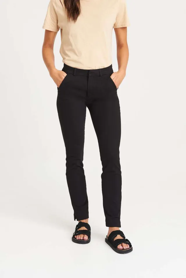 So Denim Lily Skinny chino női nadrág (SD025), modellen