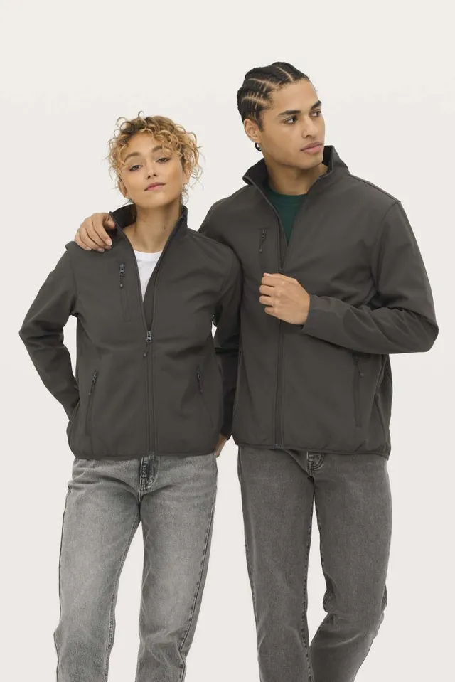 SOL'S Falcon - női softshell cipzáras dzseki (03828), modellen
