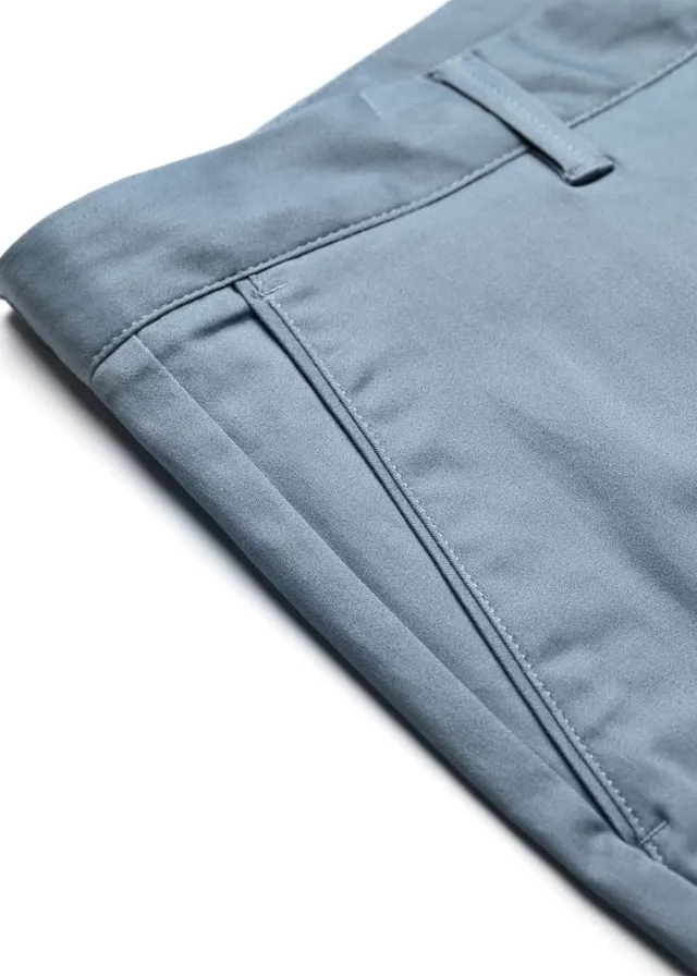 SOL'S Jared - stretch férfi szaténnadrág (02917), modellen