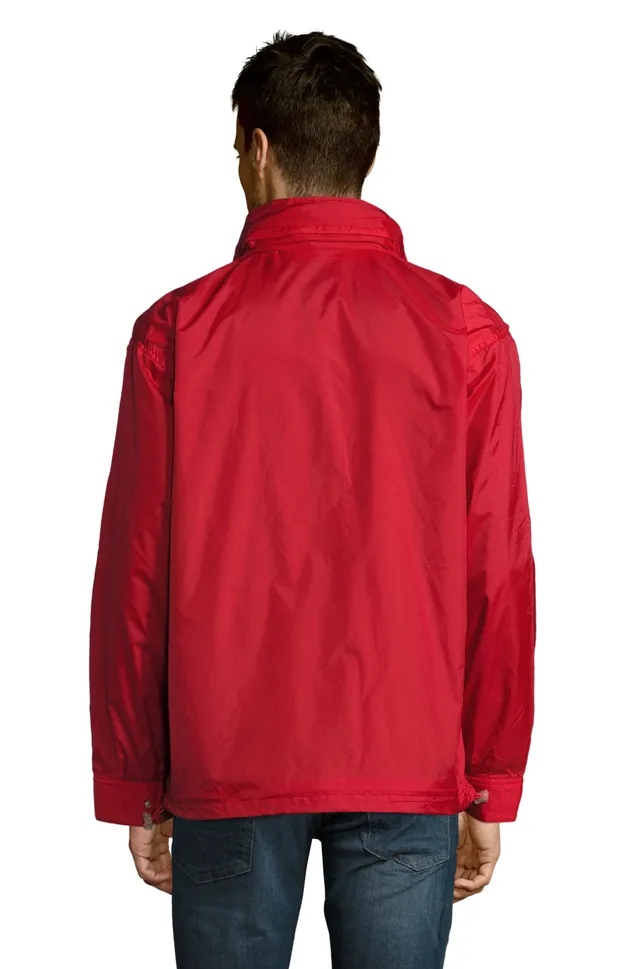 SOL'S Mistral - jersey-bélelt vízlepergető széldzseki (46000), modellen
