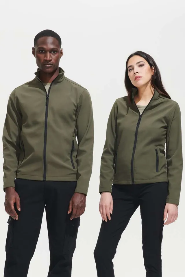 SOL'S Race - softshell cipzáras férfi dzseki (01195), modellen