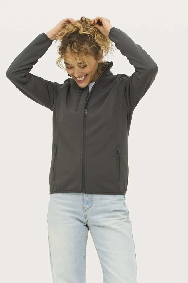 SOL'S Radian - softshell cipzáras női dzseki (03107), modellen