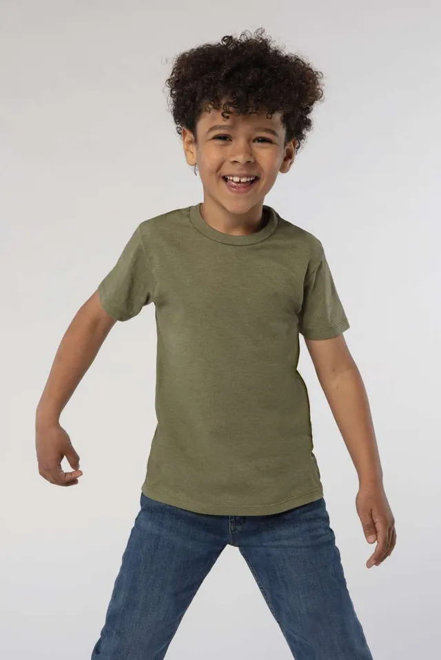 SOL'S Regent Fit - környakas gyermek póló (01183), modellen