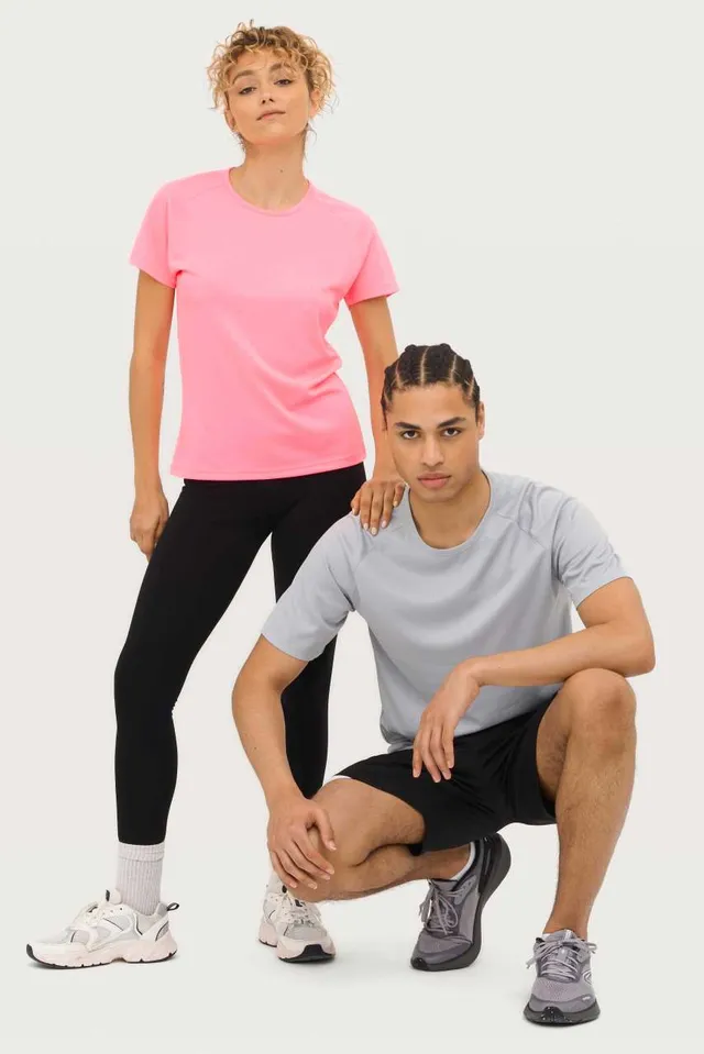 SOL'S Sporty - női raglan ujjú póló (01159), modellen